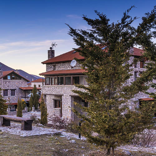 Ξενοδοχείο στην Αράχωβα Παρνασσό