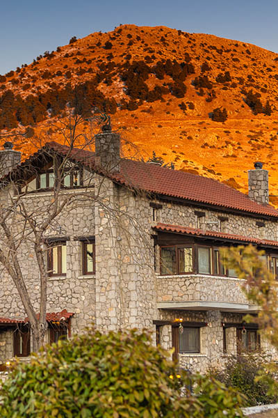 Ξενοδοχείο στην Αράχωβα Παρνασσό