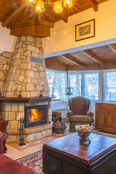 Ξενοδοχείο στην Αράχωβα Παρνασσό