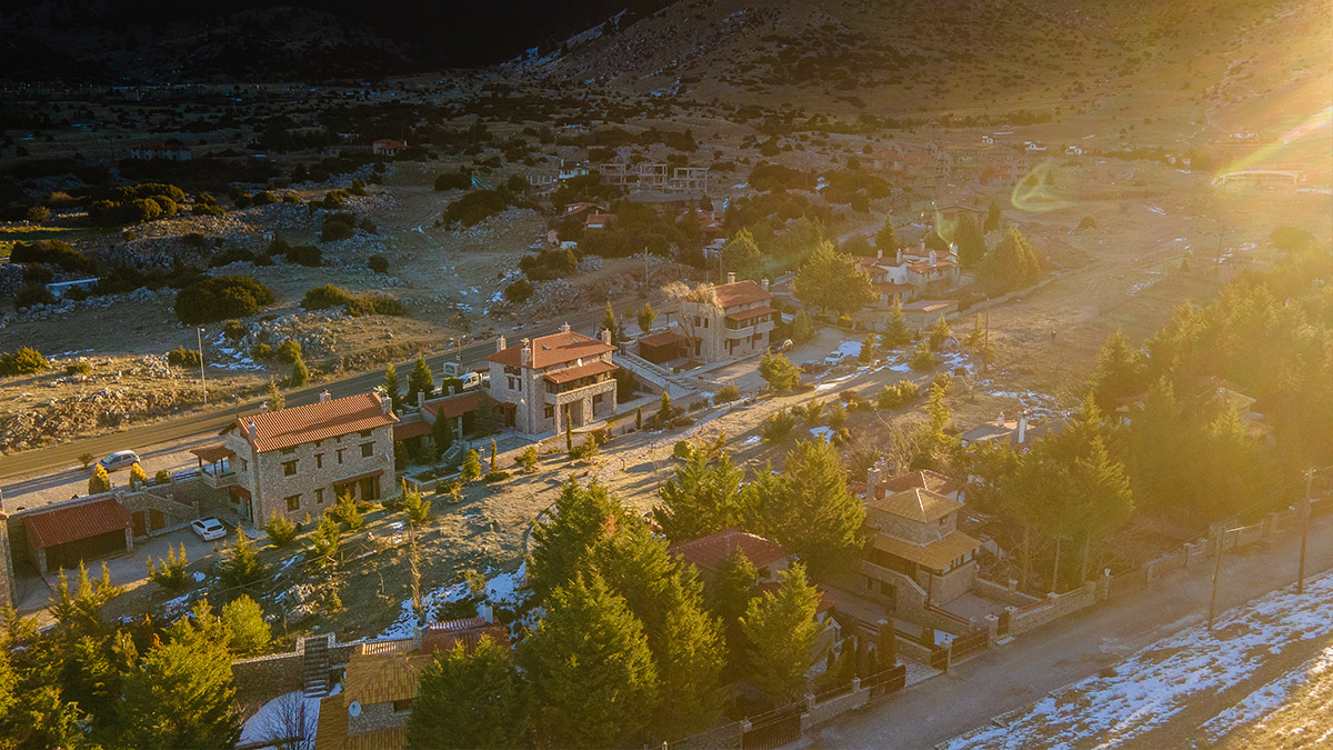 retreat Το χωριό Λιβάδι