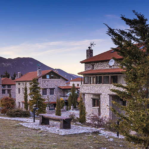 Διακοπές - Ξενοδοχείο στην Αράχωβα - Παρνασσό