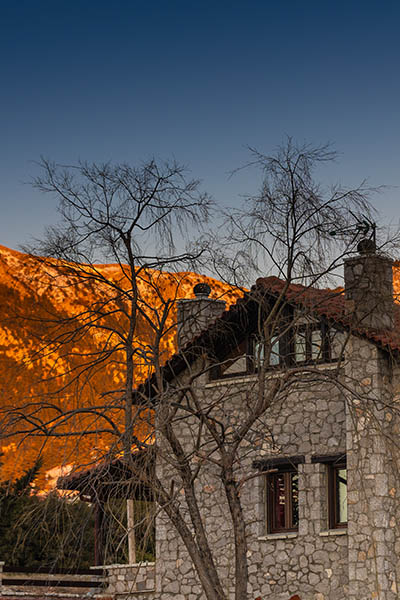 Διακοπές - Ξενοδοχείο στην Αράχωβα - Παρνασσό